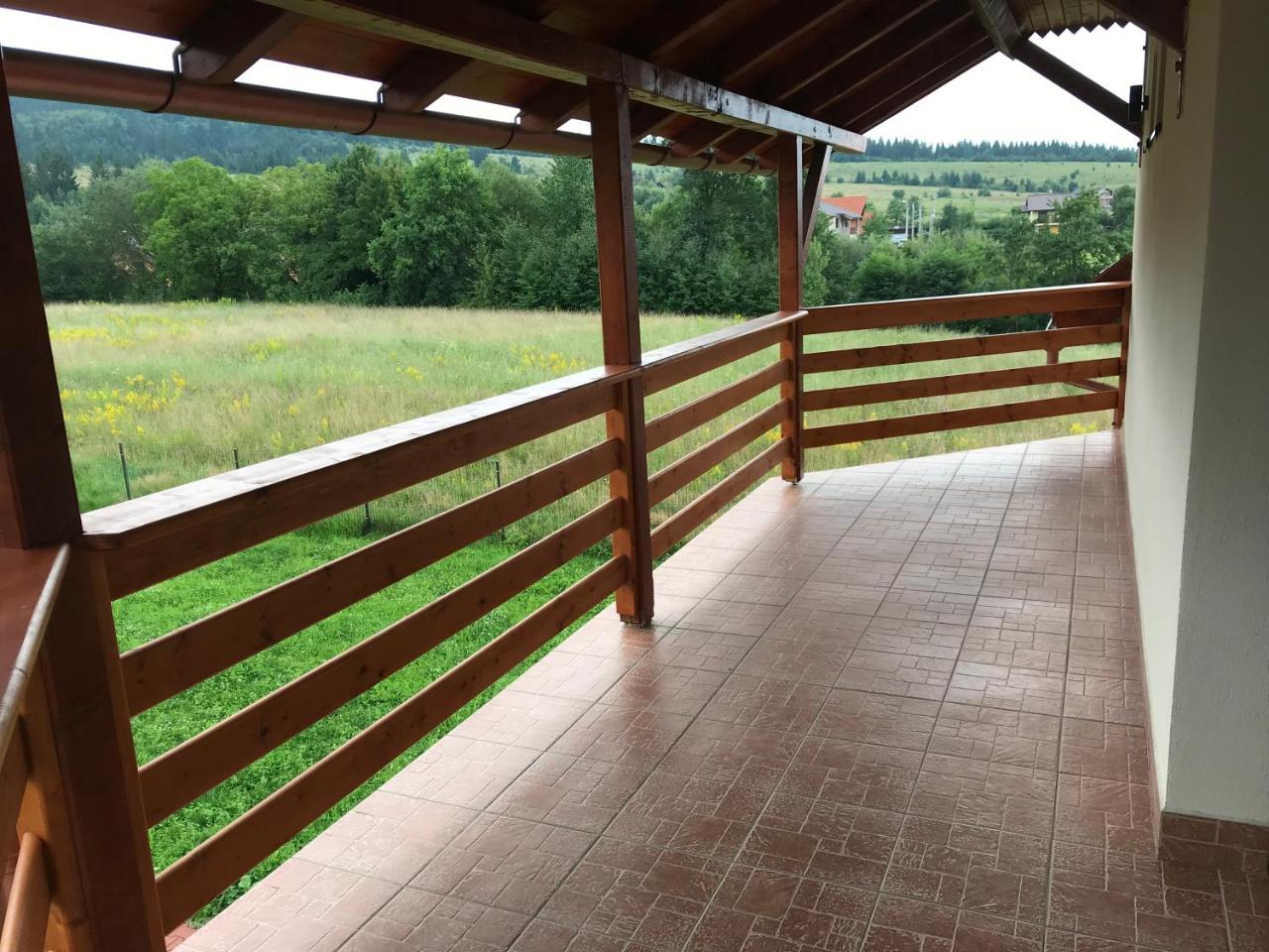 Pensiunea Granada Covasna Zewnętrze zdjęcie
