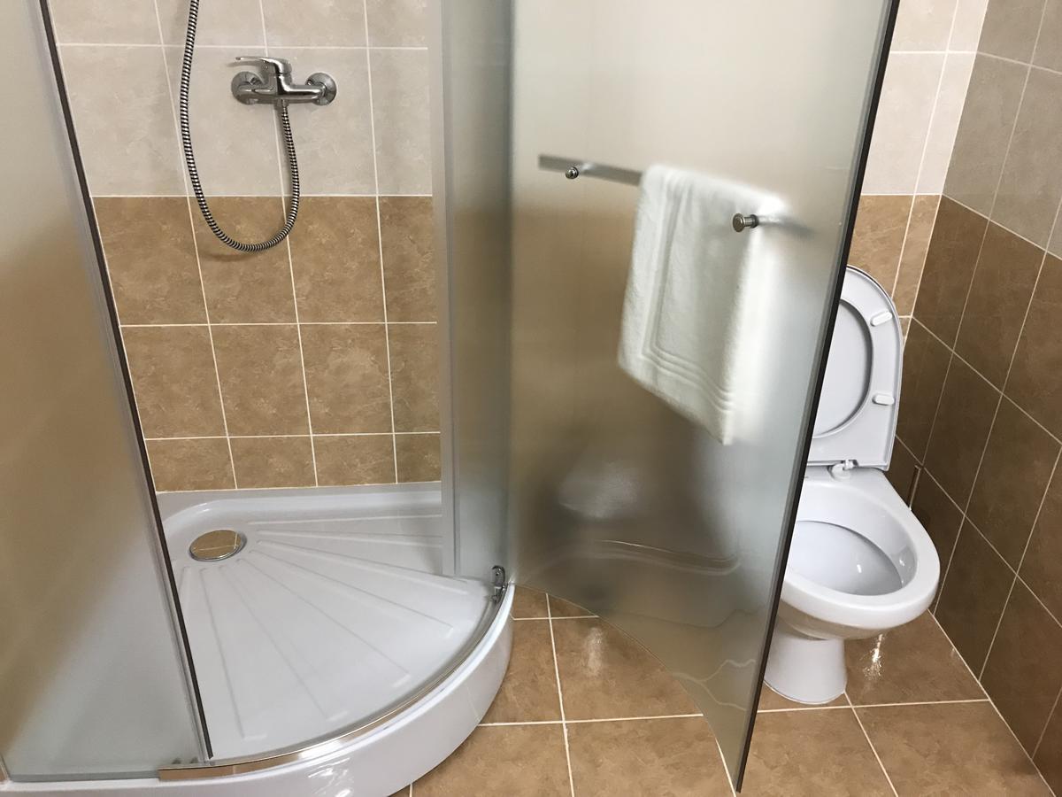 Pensiunea Granada Covasna Zewnętrze zdjęcie
