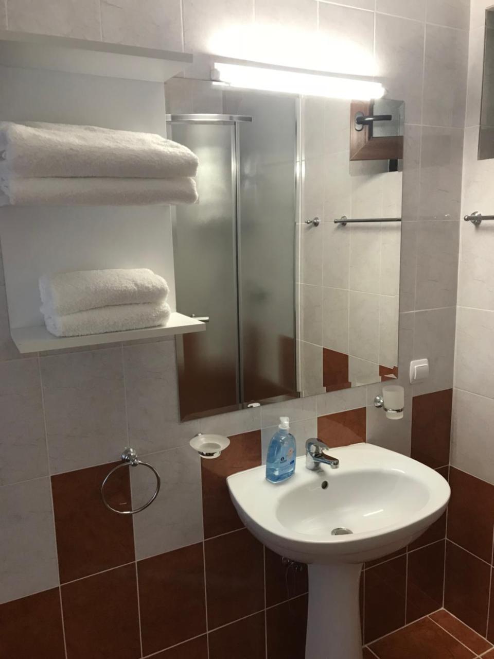 Pensiunea Granada Covasna Zewnętrze zdjęcie