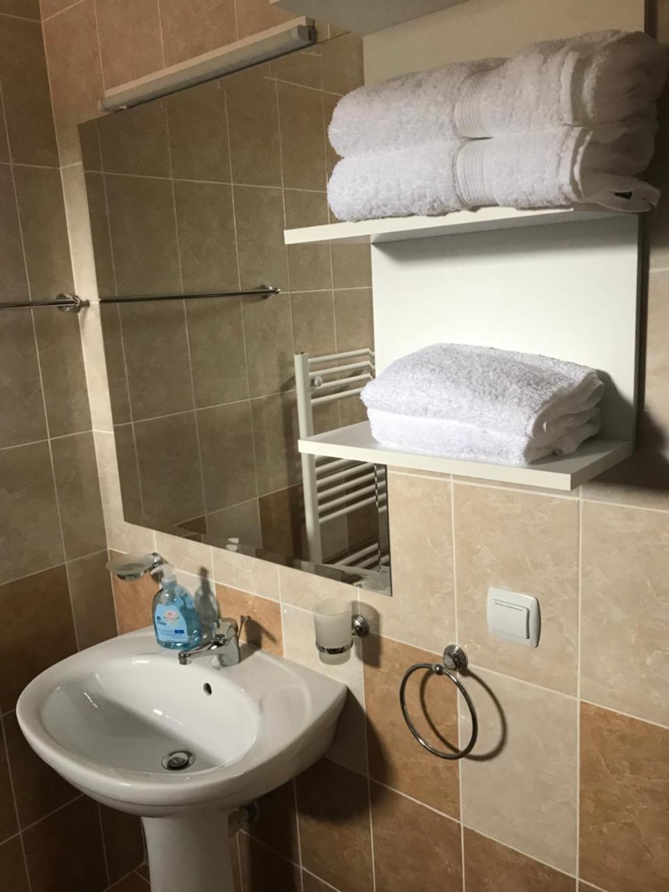 Pensiunea Granada Covasna Zewnętrze zdjęcie
